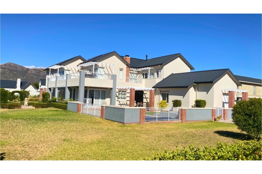 5 Bedroom Property for Sale in Val De Vie Estate Western Cape